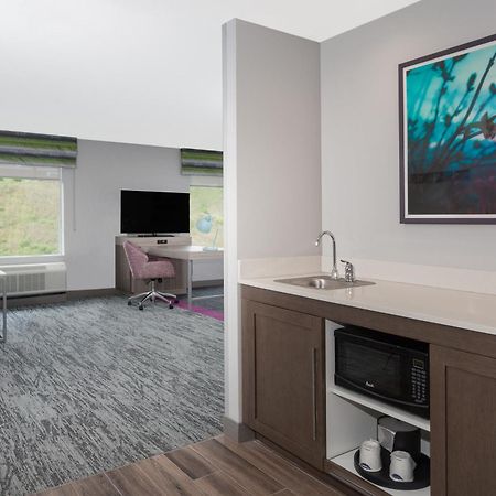Hampton Inn & Suites Rocky Hill - Hartford South Buitenkant foto